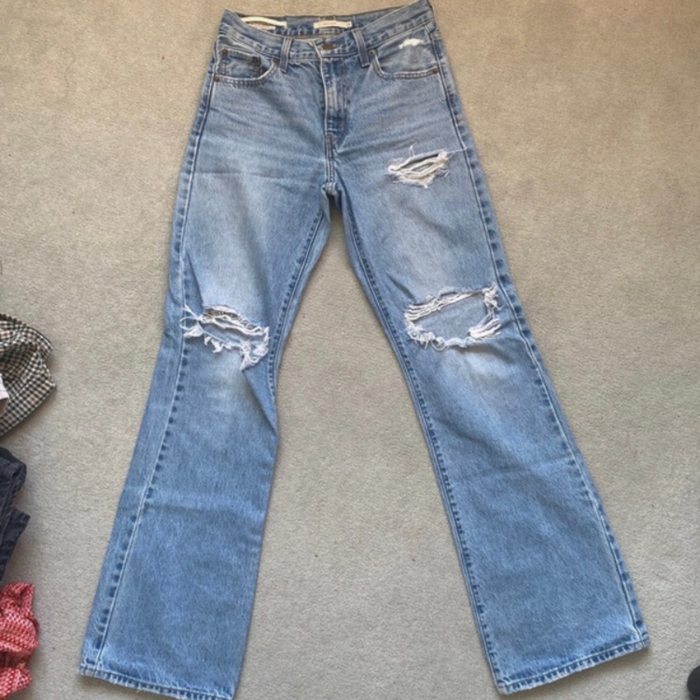 💕SOLD💕Levi's Bootcut Jeans, Size 24 or 0
